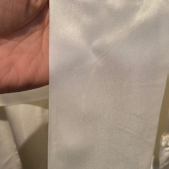 Vintage Off White Satin Blazer - Picture 17 of 17